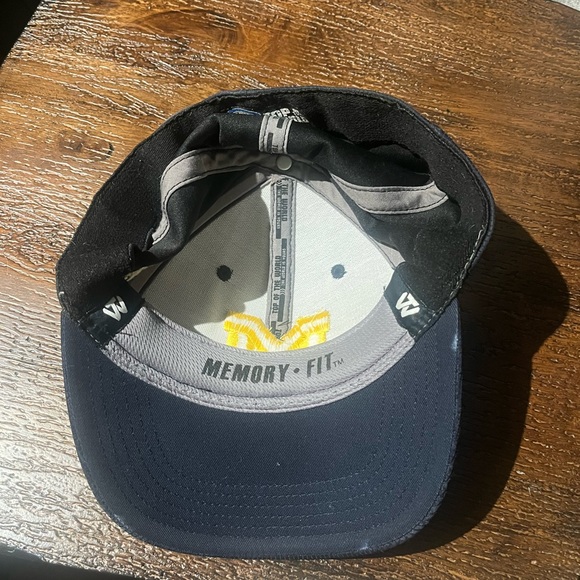 University of Michigan flex fit hat - Picture 2 of 3